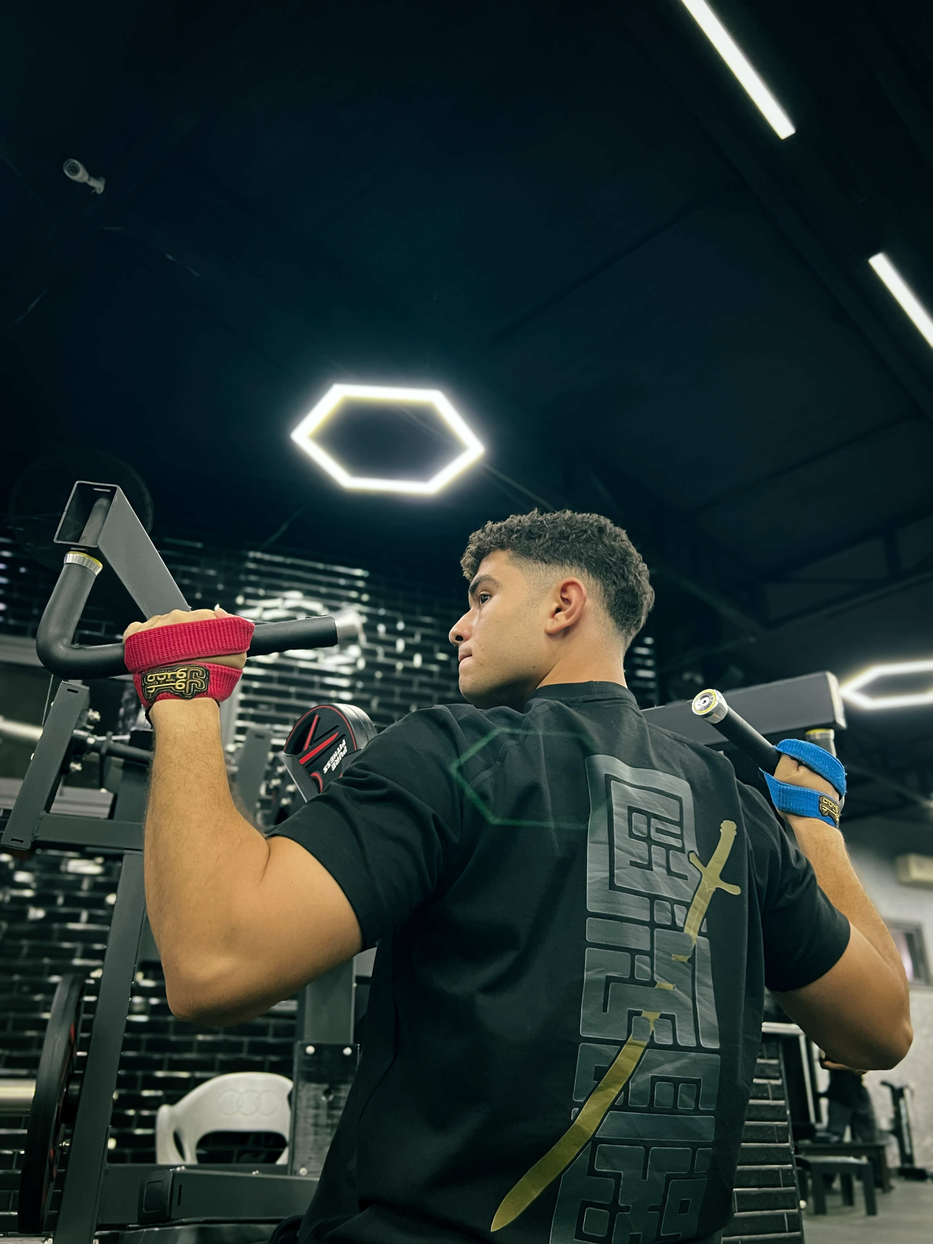 Fearless - (black edition)